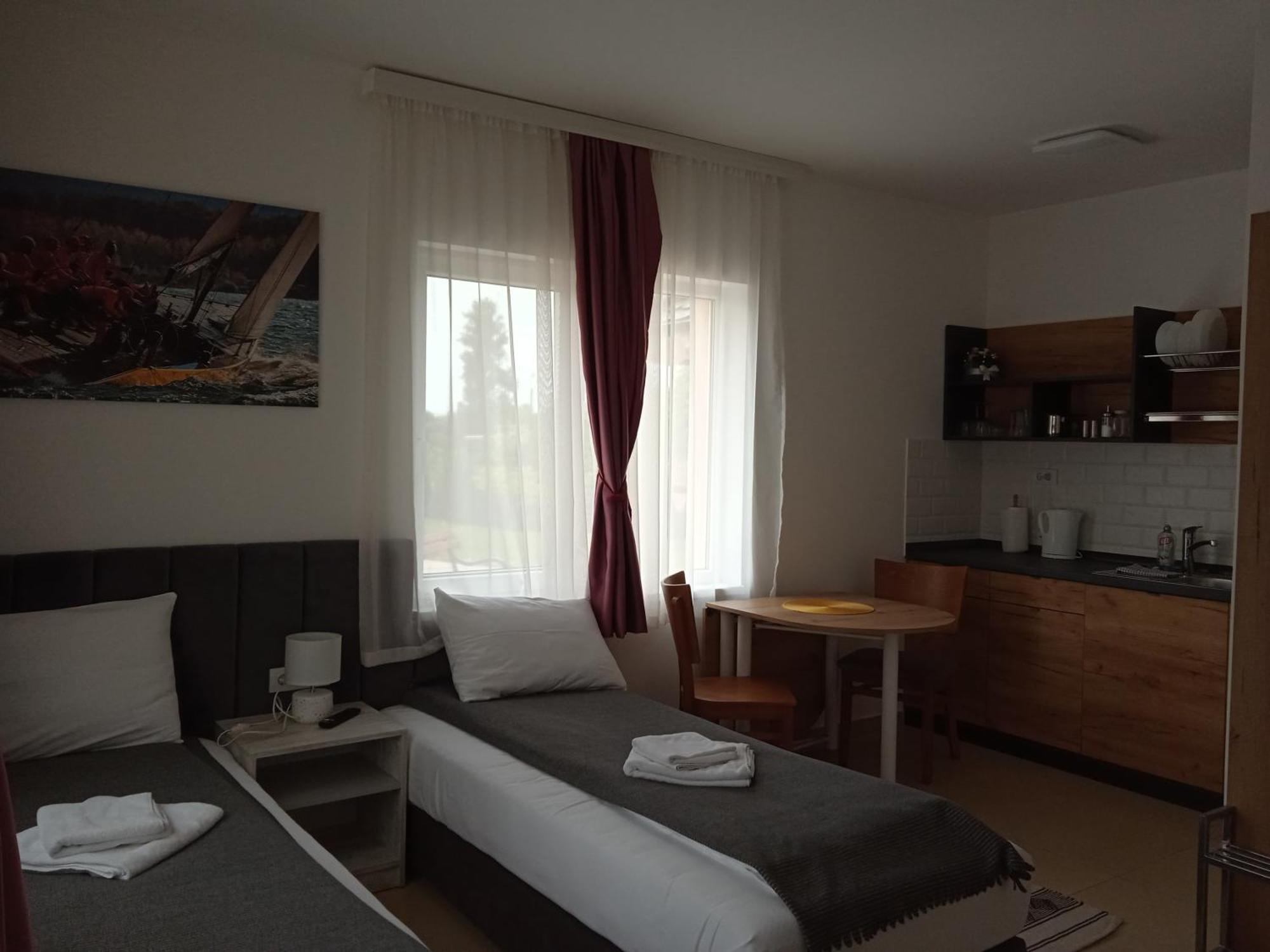 Navigator Hotell Palić Rum bild