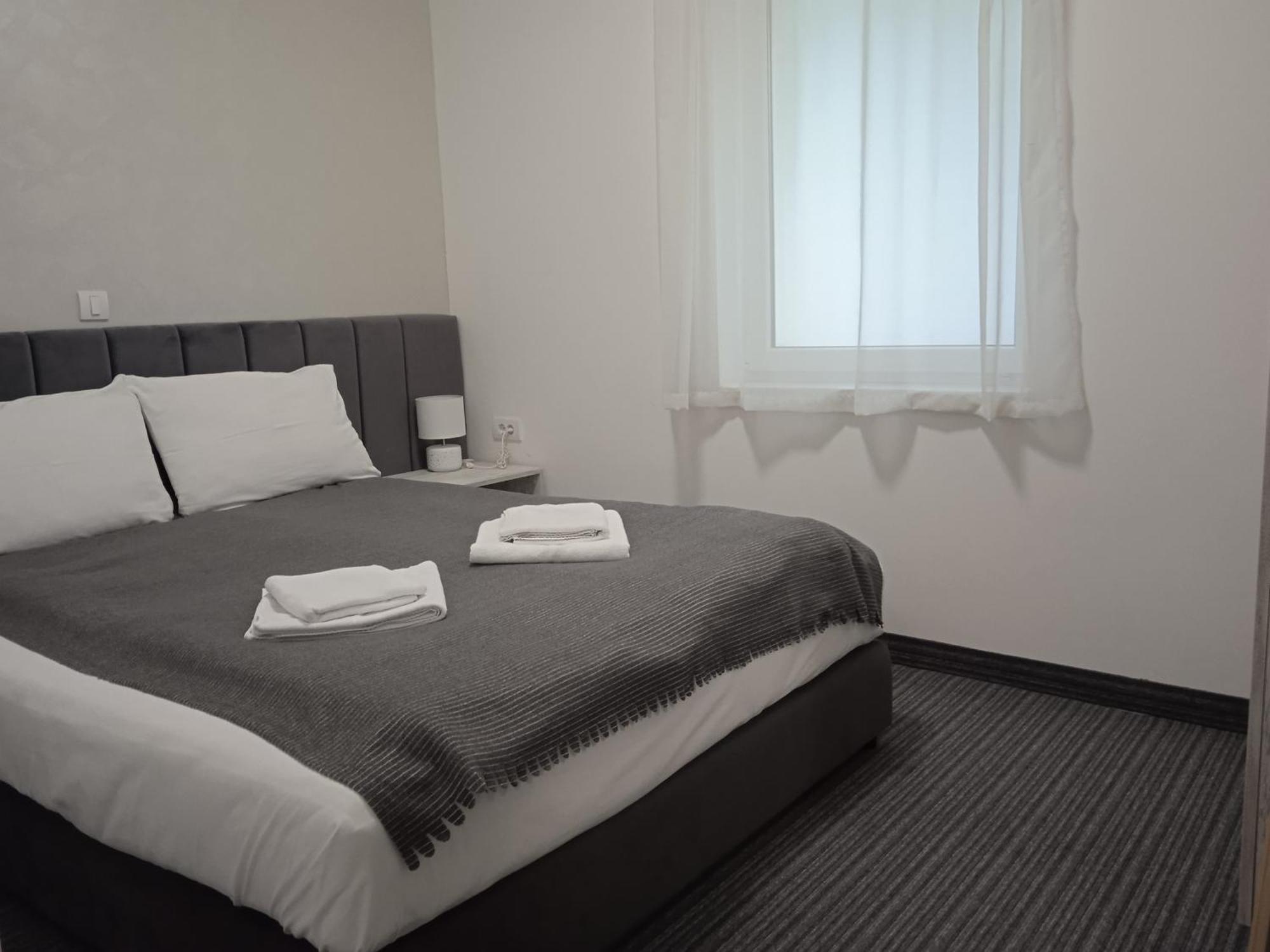 Navigator Hotell Palić Rum bild