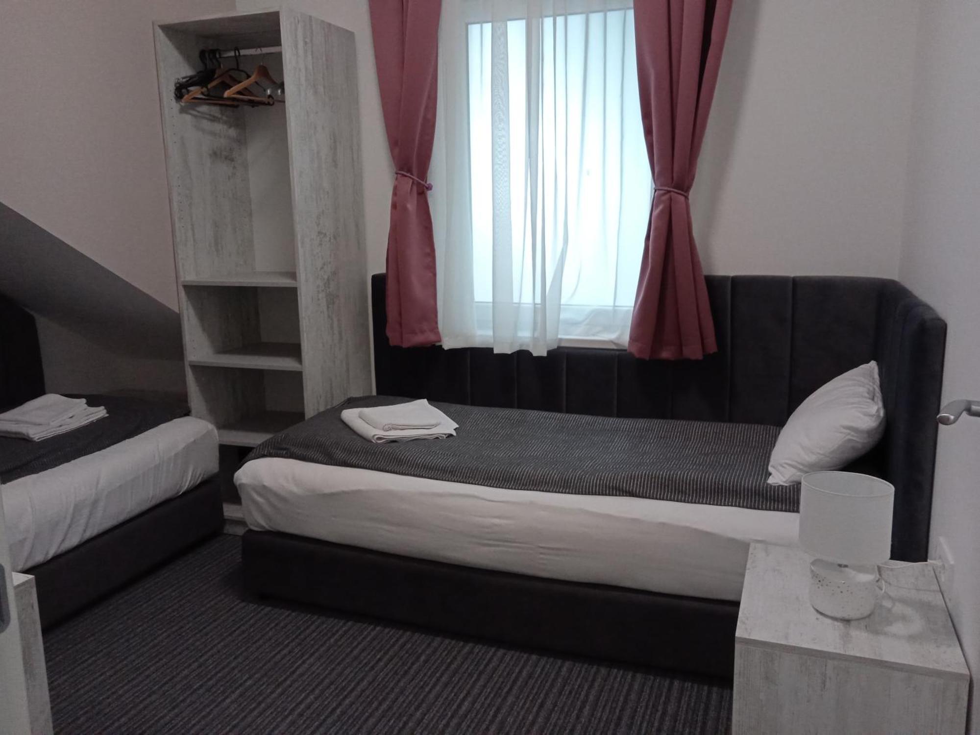 Navigator Hotell Palić Rum bild