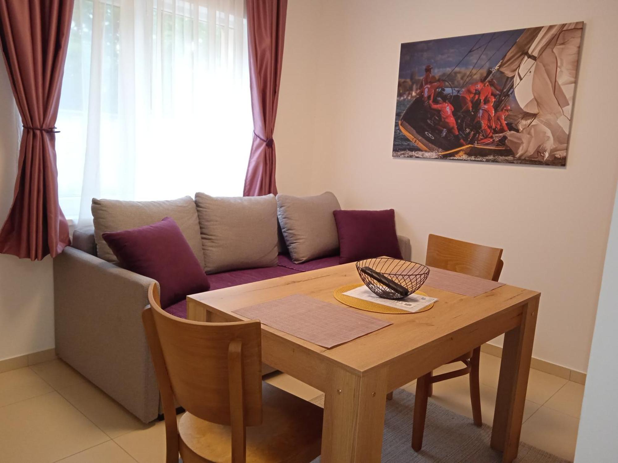 Navigator Hotell Palić Rum bild